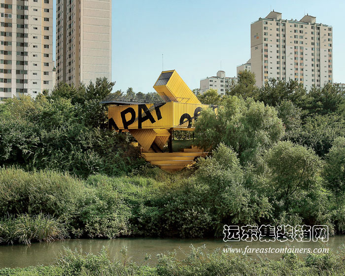 APAP open school 集裝箱學(xué)校整體外觀(guān)