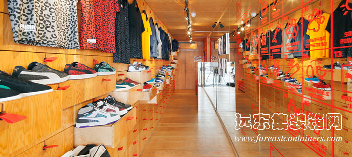 BOXPARK shoreditch 盒子公園集裝箱購物中心的puma專(zhuān)賣(mài)店
