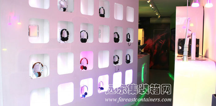 BOXPARK shoreditch 盒子公園集裝箱購物中心的Philips專(zhuān)賣(mài)店